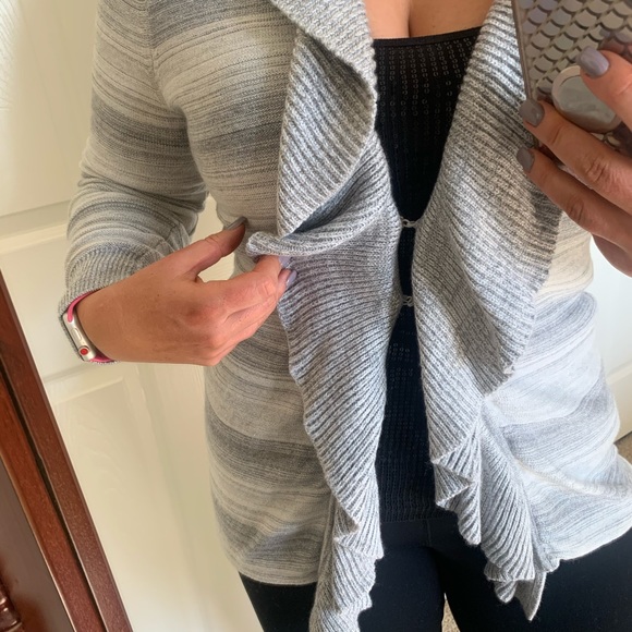 WHBM silver ruffled cardigan - Picture 2 of 8